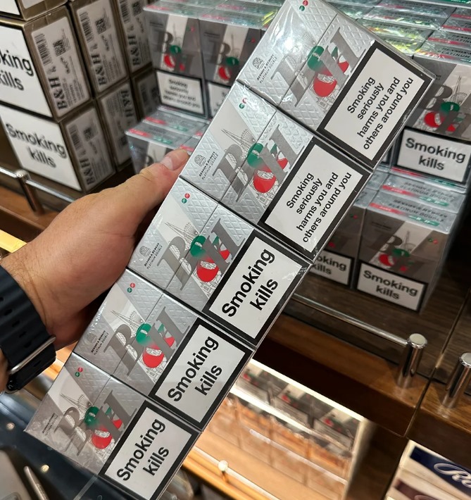 Benson & Hedges Platinum Double Capsule: 84mm King-Size with Dual Flavor Control